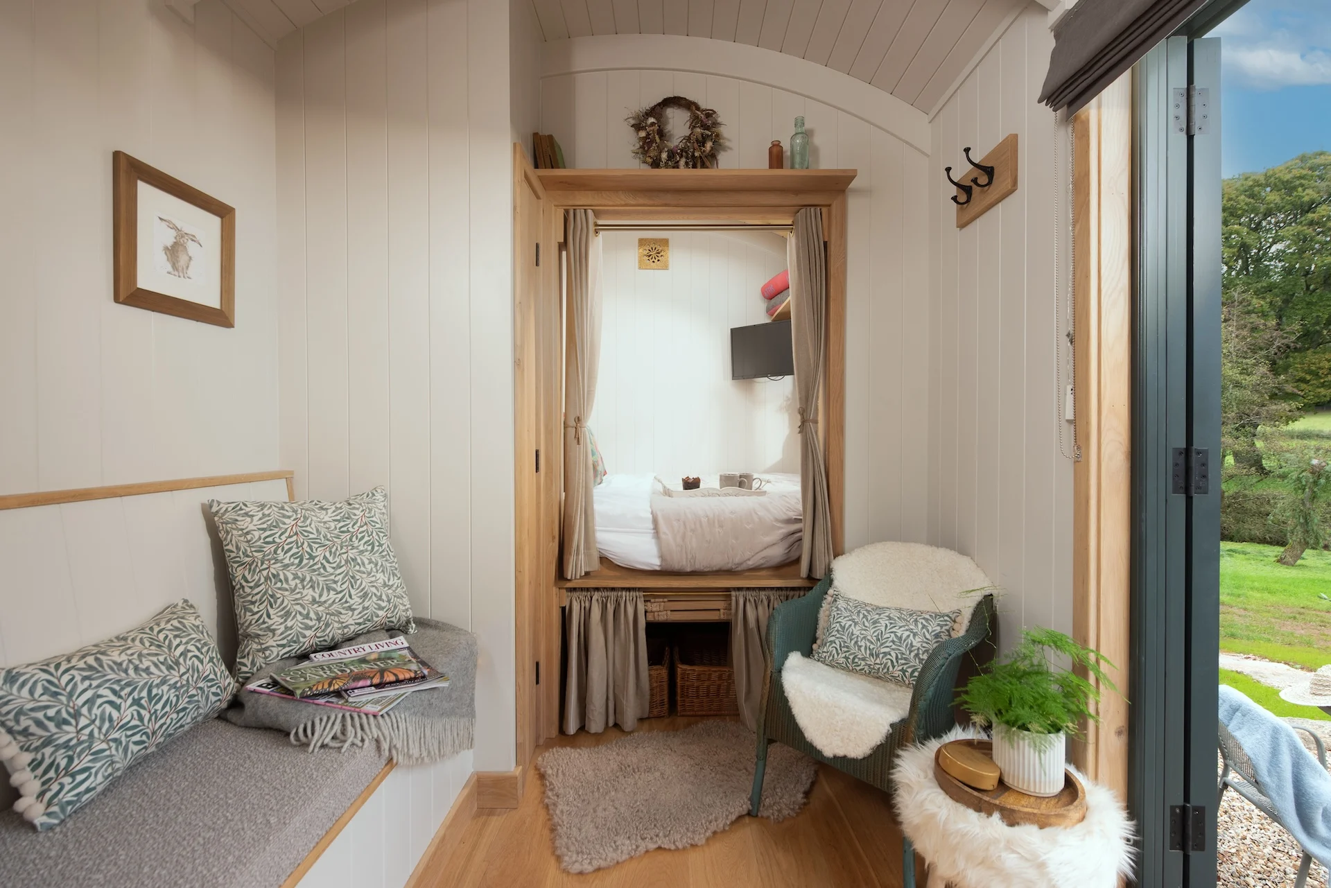 DHH_Willow_7 Willow shepherds hut interior | Couples glamping near Exeter with hot tub.